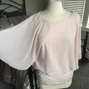 NWT dress bard pink wing sleeved top chiffon